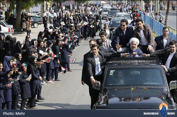 روحانی بیشتر ادا در می آورد!