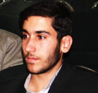 به این دختر بگویید 