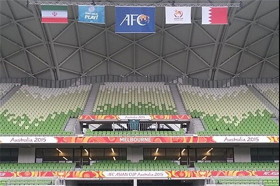 نصب پرچم ایران در ورزشگاه ملبورن +عکس نصب پرچم ایران در ورزشگاه ملبورن +عکس