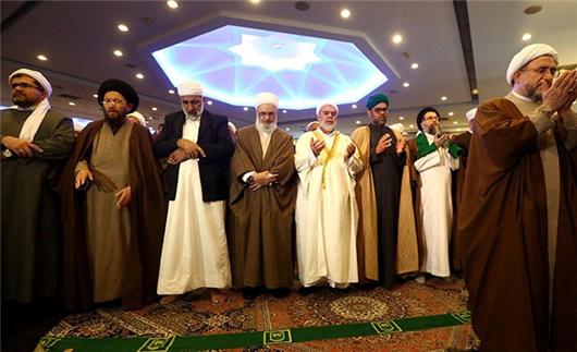 ماجرای عکس نماز جماعت شیعه و سنی چه بود؟ ماجرای عکس نماز جماعت شیعه و سنی چه بود؟