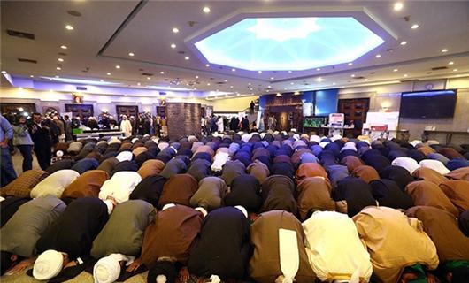 ماجرای عکس نماز جماعت شیعه و سنی چه بود؟ ماجرای عکس نماز جماعت شیعه و سنی چه بود؟