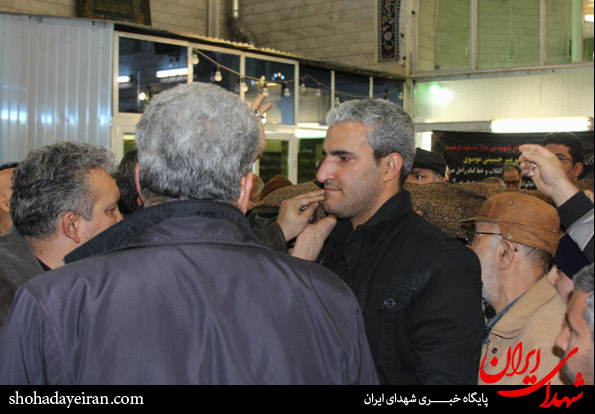 تصاویر/ مراسم تشییع پیکرمادر شهید مسعود فرهمند