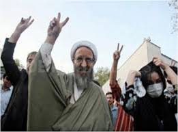 توهین هادی غفاری به امام جمعه موقت شیراز توهین هادی غفاری به امام جمعه موقت شیراز