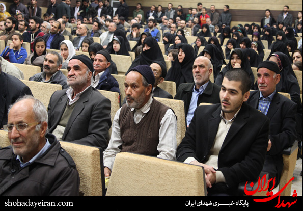 تصاویر/مراسم یادوآره 9 دی با سخنرانی سردار سعید قاسمی درسالن بسیج ناحیه کمیل خانی آبادنو