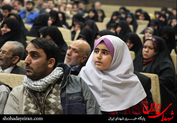 تصاویر/مراسم یادوآره 9 دی با سخنرانی سردار سعید قاسمی درسالن بسیج ناحیه کمیل خانی آبادنو