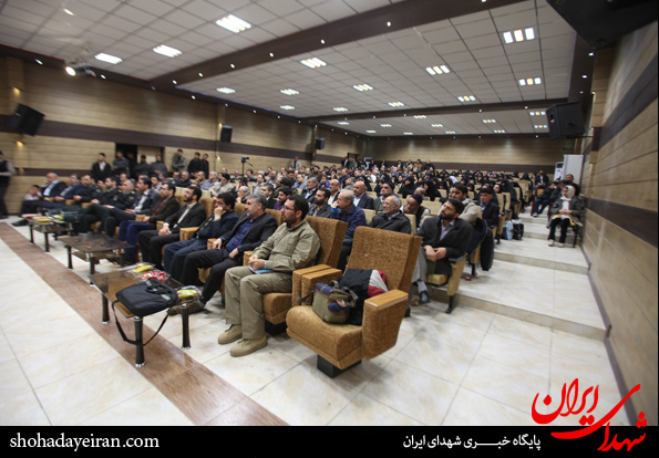 تصاویر/مراسم یادوآره 9 دی با سخنرانی سردار سعید قاسمی درسالن بسیج ناحیه کمیل خانی آبادنو