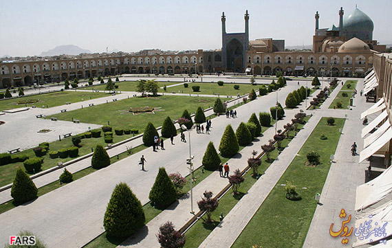 تدبیر دولتی برای نمایش جمعیت مردمی!تصاویر تدبیر دولتی برای نمایش جمعیت مردمی!تصاویر