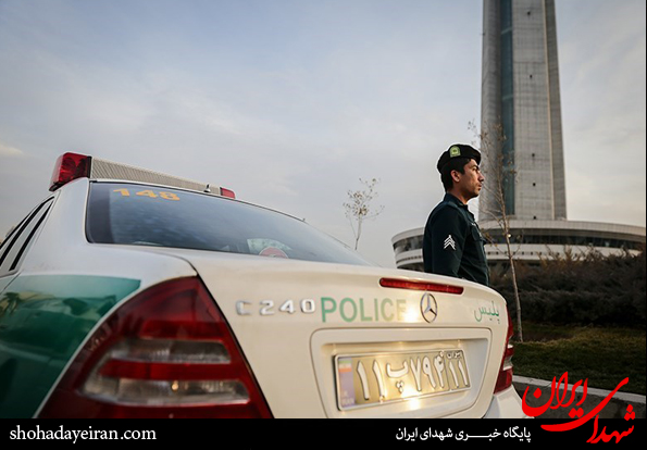 تصاویر/ حضور گشت ارشاد در برج میلاد