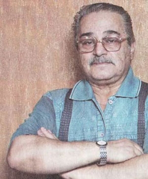 بازیگر سرشناس کشور عزادار شد +عکس بازیگر سرشناس کشور عزادار شد +عکس