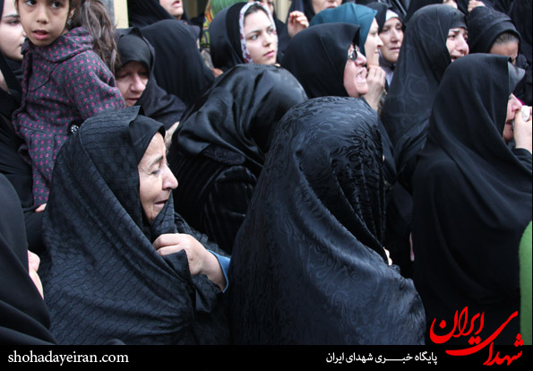 تصاویر/ تشییع پیکر شهید گمنام شناسایی شده امرالله معروف وند در یافت آباد