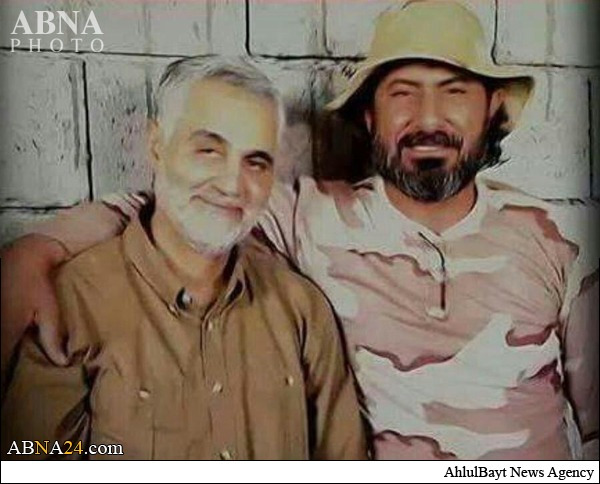 هدیهای که «حاج قاسم» به فرمانده شهید داد هدیهای که «حاج قاسم» به فرمانده شهید داد