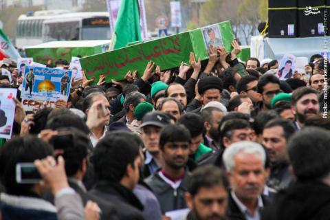 تشییع باشکوه 