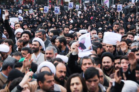 تشییع باشکوه 