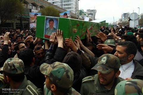 تشییع باشکوه 