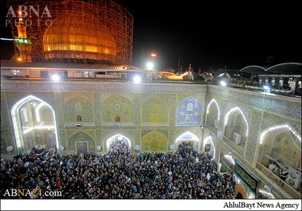 تصاویر/ایام فاطمیه در حرم امام علی(ع) تصاویر/ایام فاطمیه در حرم امام علی(ع)
