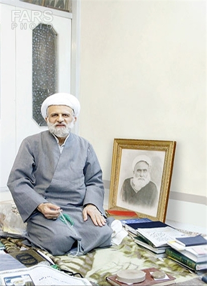 مصاحبه با نوه نویسنده مفاتیحالجنان +عکس مصاحبه با نوه نویسنده مفاتیحالجنان +عکس