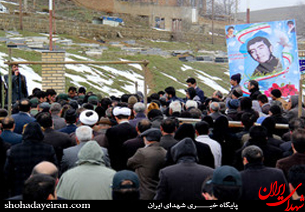 تصاویر/ آیین خاکسپاری پیکر شهید مهدیقلی حامدی در شهرستان گرمی تصاویر/ آیین خاکسپاری پیکر شهید مهدیقلی حامدی در شهرستان گرمی
