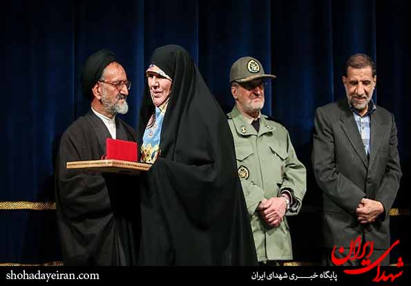 تصاویر/  همایش تجلیل از جهادگران عرصه فرهنگ ، هنر و رسانه