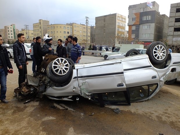 نجات معجزه آسای سرنشینان سمند از مرگ+عکس نجات معجزه آسای سرنشینان سمند از مرگ+عکس