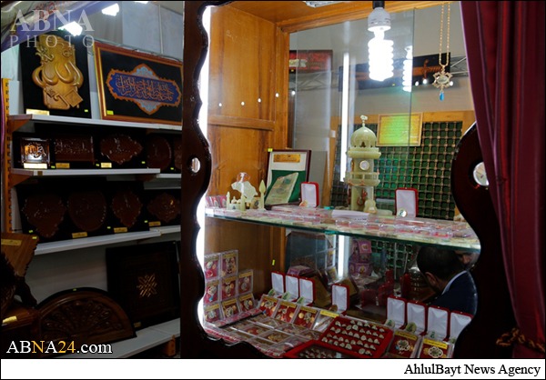 پنجره فولاد۴۰۰ساله در حرم امیرالمومنین+عکس پنجره فولاد۴۰۰ساله در حرم امیرالمومنین+عکس
