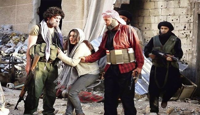 عناصر داعش به جنون جنسی مبتلا هستند عناصر داعش به جنون جنسی مبتلا هستند