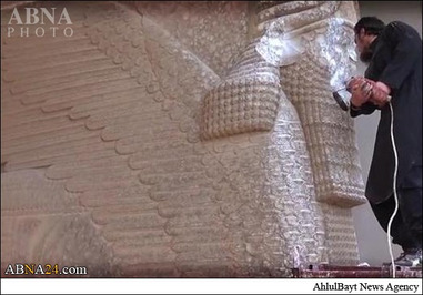 داعشیهای بُت شکن! +تصاویر داعشیهای بُت شکن! +تصاویر