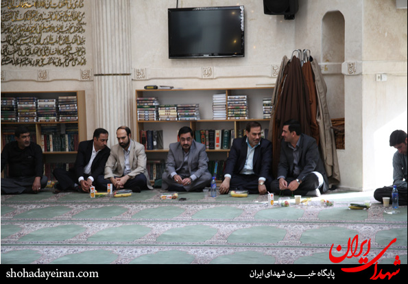 حضور سعید مرتضوی در مجلس ختم یک مادر شهید + عکس حضور سعید مرتضوی در مجلس ختم یک مادر شهید + عکس