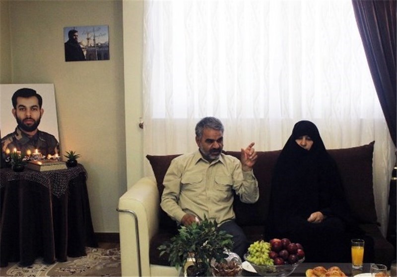 همه فرزندانم را در راه اسلام تقدیم میکنم همه فرزندانم را در راه اسلام تقدیم میکنم