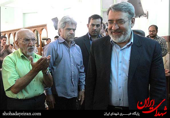تصاویر/ دیدار وزیر کشور با خانواده شهیدان صادقی