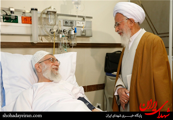 تصاویر/عیادت جمعی از مسئولین از رهبر انقلاب
