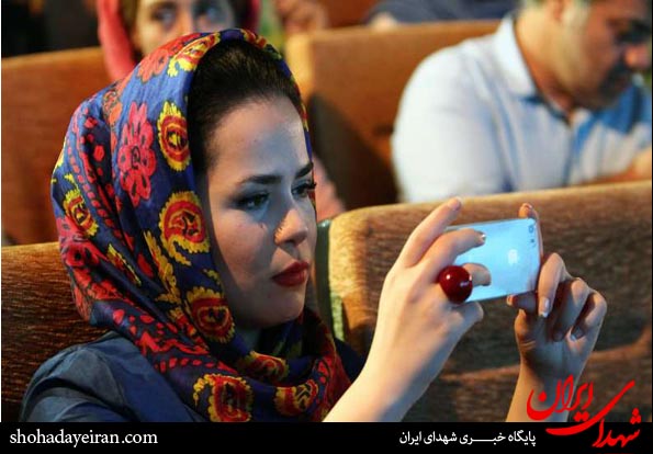 شوی لباس بازیگران در اختتامیه جشنواره فیلم کودک شوی لباس بازیگران در اختتامیه جشنواره فیلم کودک