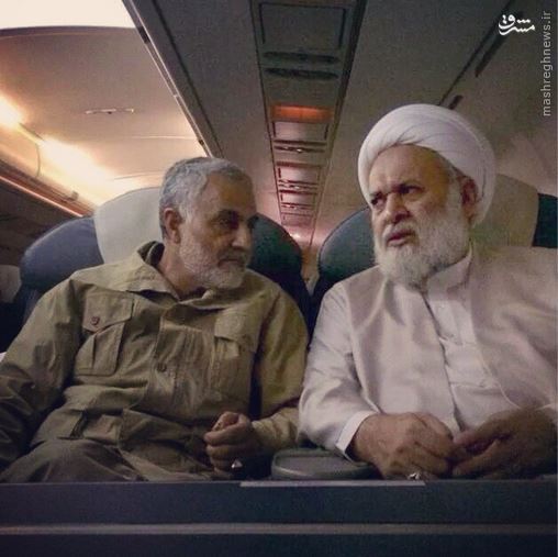 سرلشکر سلیمانی در هواپیما+عکس