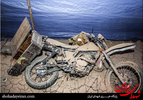 تصاویری از نمایشگاه های دفاع مقدس تصاویری از نمایشگاه های دفاع مقدس