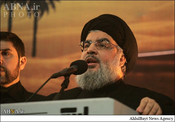 سید حسن نصرالله در جمع عزاداران شب عاشورا+تصاویر