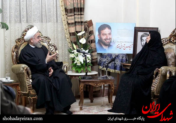 تصاویر/حضور روحانی در منزل شهیدان تهرانی مقدم