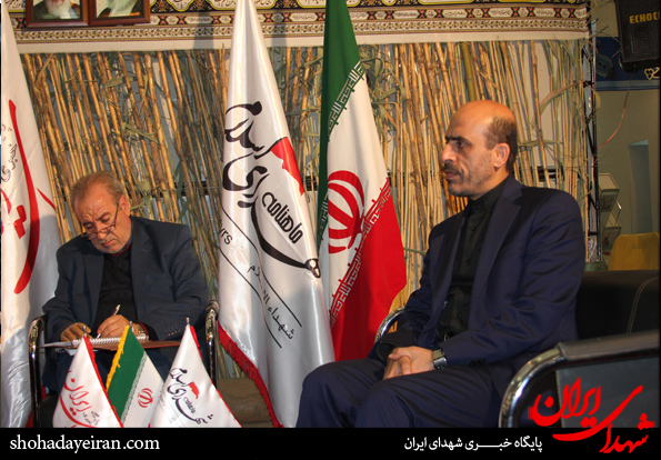تصاویر/غرفه شهدای ایران و ماهنامه شهدای اسلام در روز سوم نمایشگاه مطبوعات