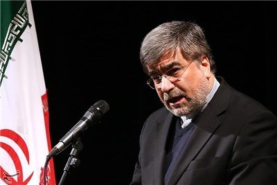جولان حامی کثیفترین نمایش طاغوت در هیبت یک استاد! جولان حامی کثیفترین نمایش طاغوت در هیبت یک استاد!