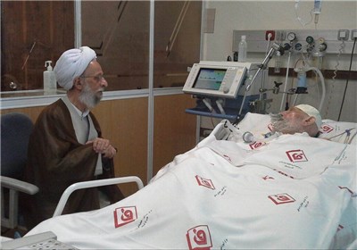 خبرسازی وقیح رسانه دولتی در حاشیه رحلت آیتاللهمهدویکنی+عکس خبرسازی وقیح رسانه دولتی در حاشیه رحلت آیتاللهمهدویکنی+عکس