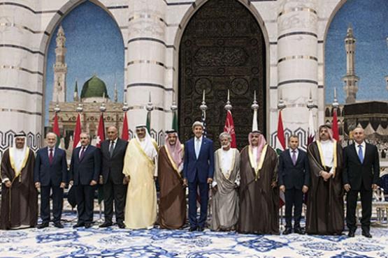 آمریکا دست به دامن ایران در مبارزه با داعش آمریکا دست به دامن ایران در مبارزه با داعش