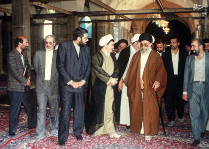 رهبر انقلاب در حرم عبدالعظیم حسنی(ع)+تصاویر رهبر انقلاب در حرم عبدالعظیم حسنی(ع)+تصاویر
