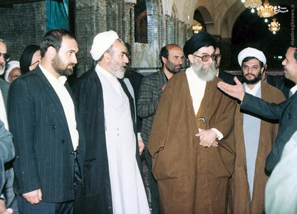 رهبر انقلاب در حرم عبدالعظیم حسنی(ع)+تصاویر رهبر انقلاب در حرم عبدالعظیم حسنی(ع)+تصاویر