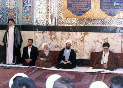رهبر انقلاب در حرم عبدالعظیم حسنی(ع)+تصاویر رهبر انقلاب در حرم عبدالعظیم حسنی(ع)+تصاویر