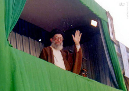 رهبر انقلاب در حرم عبدالعظیم حسنی(ع)+تصاویر رهبر انقلاب در حرم عبدالعظیم حسنی(ع)+تصاویر