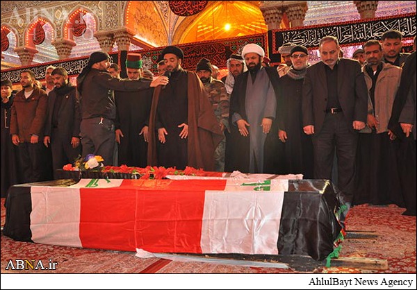 تشییع پیکر دو شهید در حرم امام حسین(ع) + تصاویر تشییع پیکر دو شهید در حرم امام حسین(ع) + تصاویر