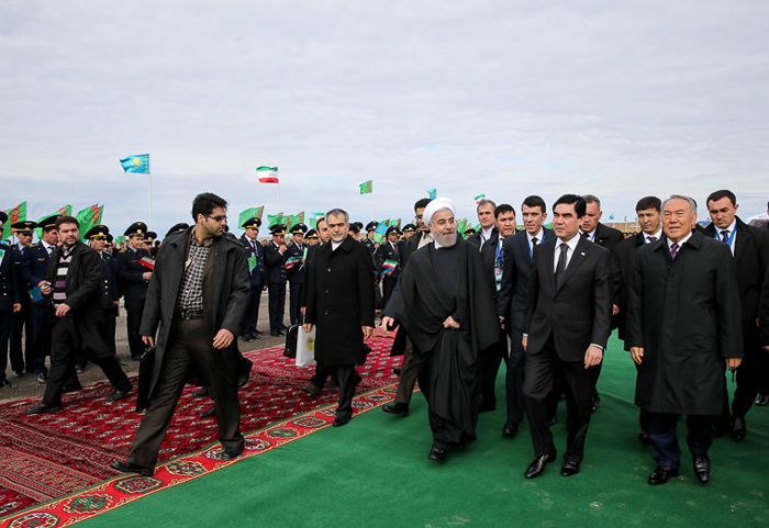 راهآهن ترانزیت شرق دریای خزر را چه کسانی ساختند؟! راهآهن ترانزیت شرق دریای خزر را چه کسانی ساختند؟!