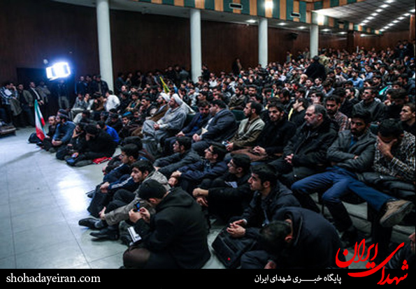 تصاویر/مراسم روز دانشجو در دانشکده ادبیات دانشگاه تهران