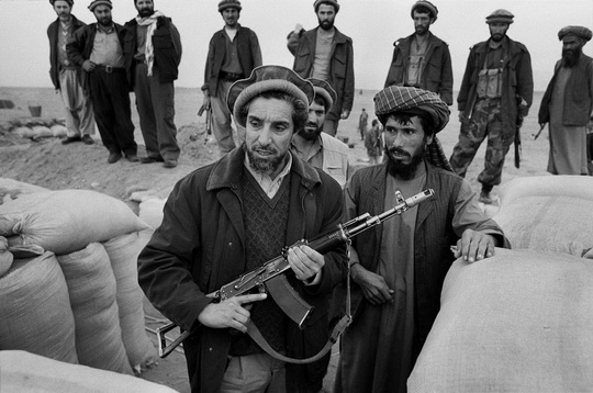 نگاهی به زندگی شهید نگاهی به زندگی شهید
