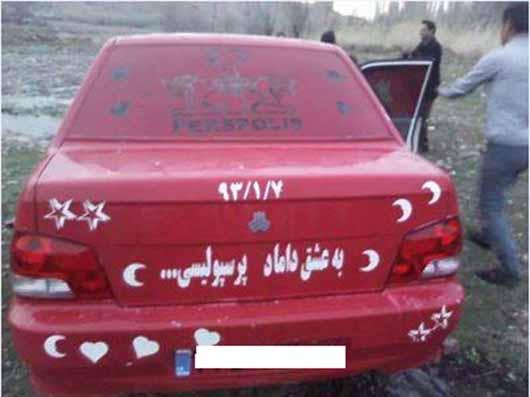 یک ماشین عروسی پرسپولیسی عجیب+عکس