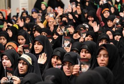 حاشیههای دیدار دانشجویان با رهبر معظم انقلاب+عکس حاشیههای دیدار دانشجویان با رهبر معظم انقلاب+عکس