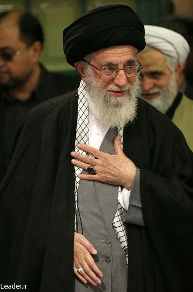 حاشیههای دیدار دانشجویان با رهبر معظم انقلاب+عکس حاشیههای دیدار دانشجویان با رهبر معظم انقلاب+عکس
